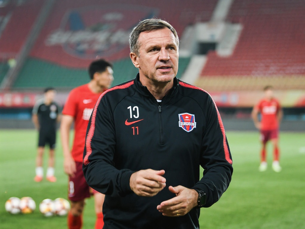 据自身经济 据自身经济